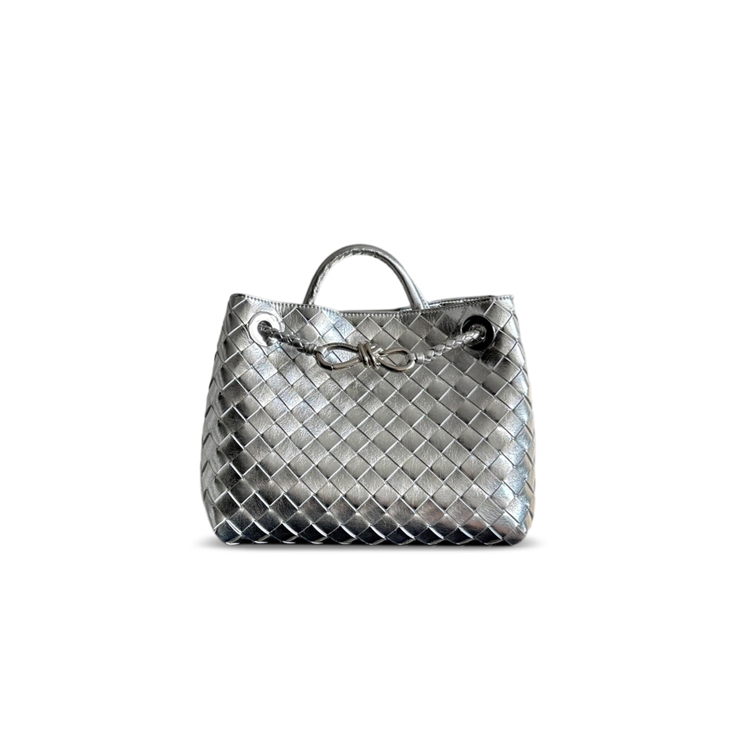 BOTTEGA VENETA SMALL ANDIAMO 766014 (25*20*10cm)